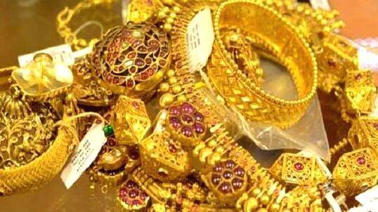 gold-smuggling gold-smuggling