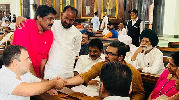 rahul-gandhi-mb-rajesh