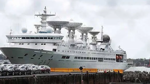 spy-ship-