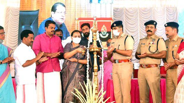 police-station police-station