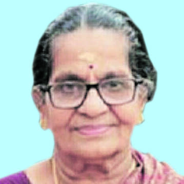 lekshmikuttiyamma-69 lekshmikuttiyamma-69