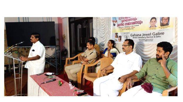 news-photo- news-photo-