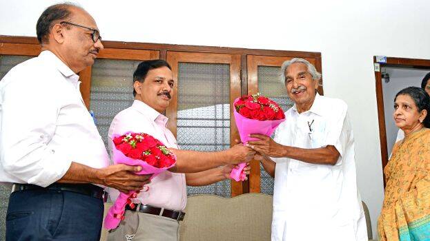 oommen-chandy oommen-chandy