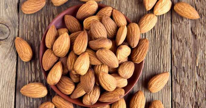 almond almond