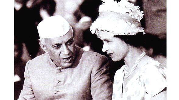 queen-elizabeth queen-elizabeth