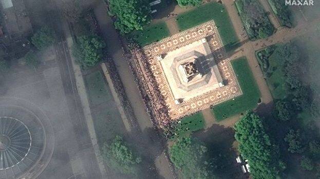 queen-elizabeth queen-elizabeth