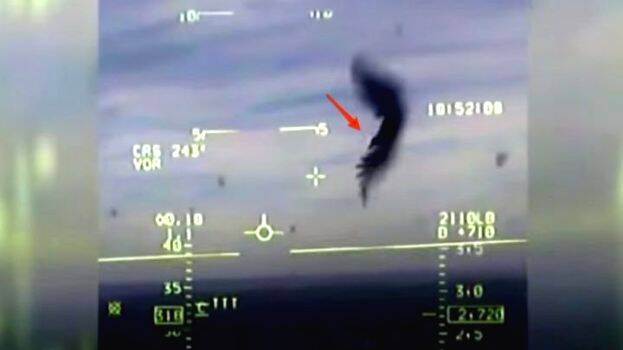 fighter-jet fighter-jet