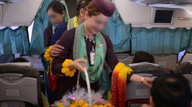 cabin-crew- cabin-crew-