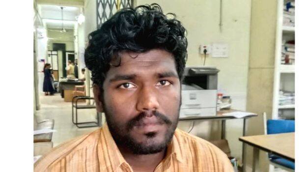 02-crme-rameez-rasaq 02-crme-rameez-rasaq