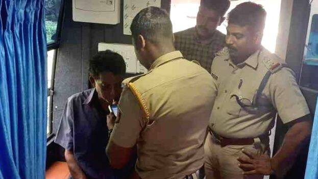 09-alco-van 09-alco-van