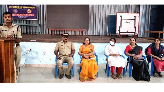 vadakeavila-school vadakeavila-school