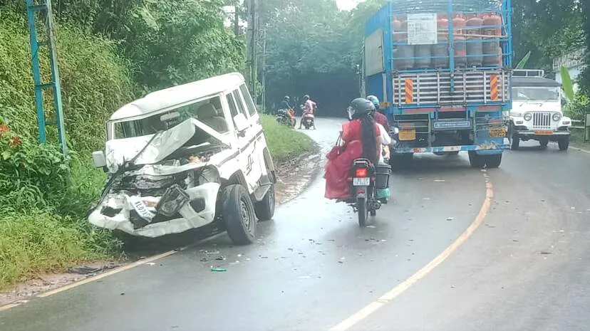 accident-vilakkudy-