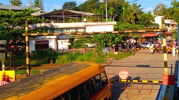 levelcross levelcross