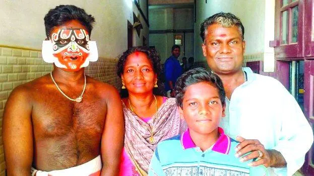 pradeepkumar-and-family