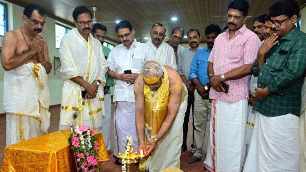 news-photo- news-photo-