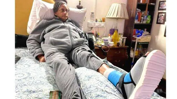 tharoor