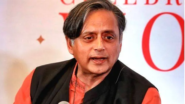 shashi-tharoor