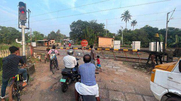 level-cross level-cross