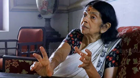 aswathi-tirunal-gauri-lak
