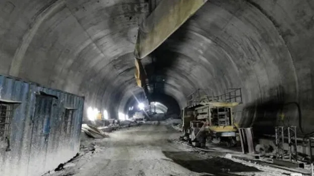tunnel-collapse