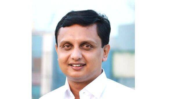 riyas riyas