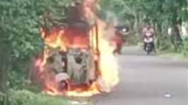 autorickshaw autorickshaw