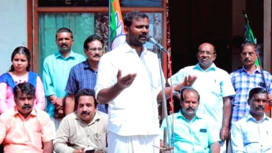 bjp-prathishedham bjp-prathishedham