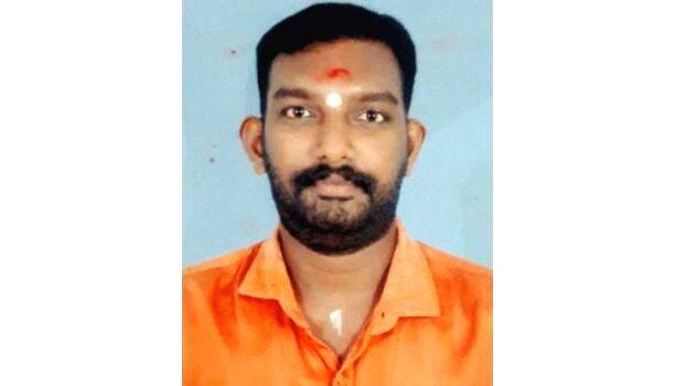 vineesh-veleyudhan vineesh-veleyudhan