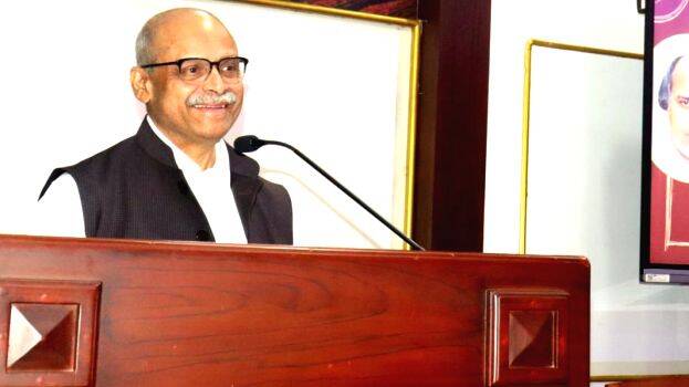 parakkala-prabhakar parakkala-prabhakar