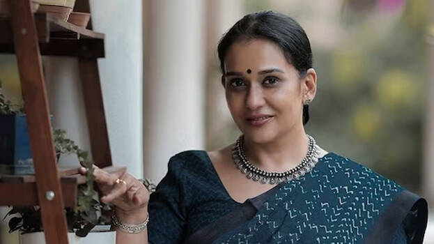 mala-parvathy mala-parvathy