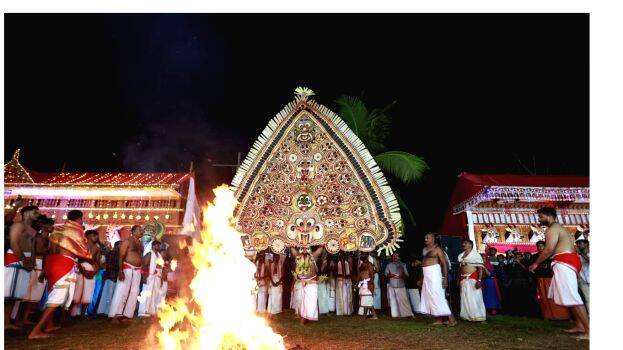 17-bhairavi-kolam 17-bhairavi-kolam