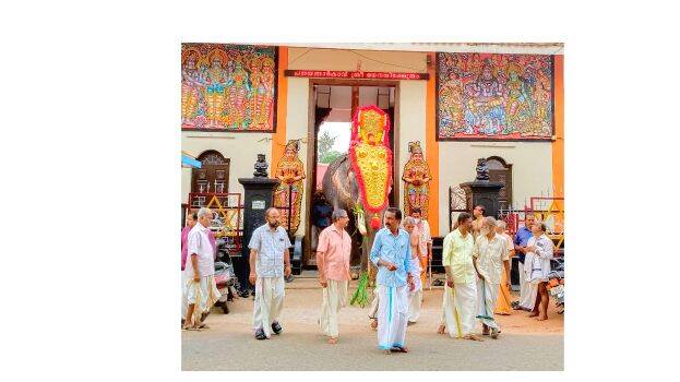 vadakumrthkla- vadakumrthkla-