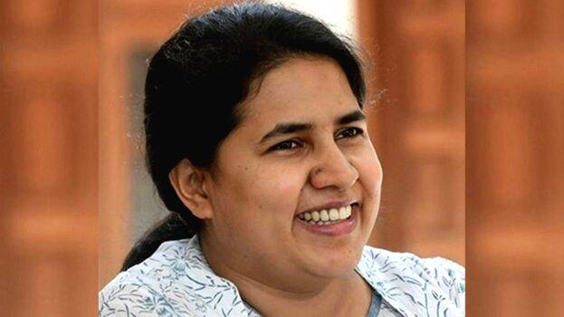 veena-vijayan veena-vijayan