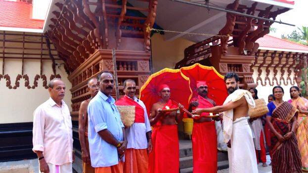 manushyanthendierangi manushyanthendierangi