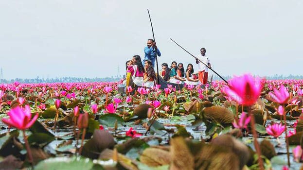 malarikkal malarikkal