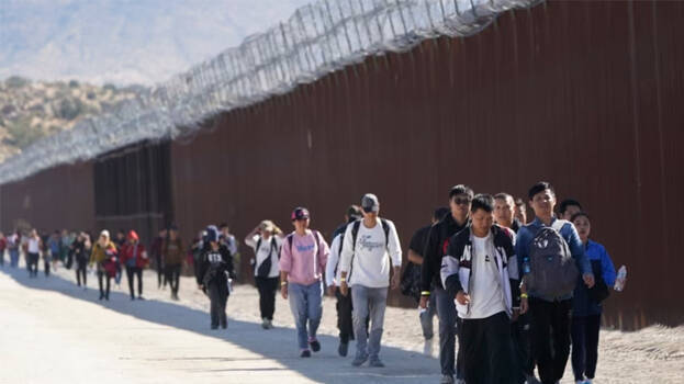 chinese-migrants chinese-migrants