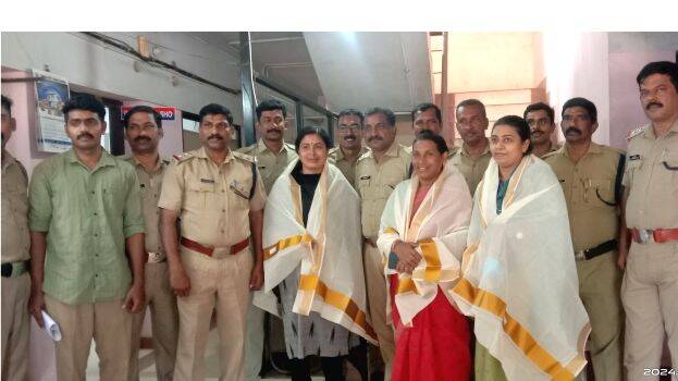 firoz-khan firoz-khan