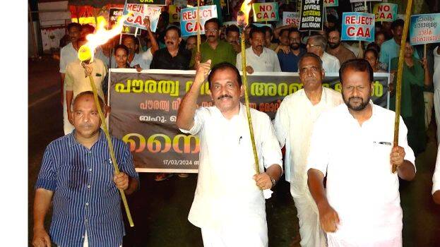 night-march- night-march-