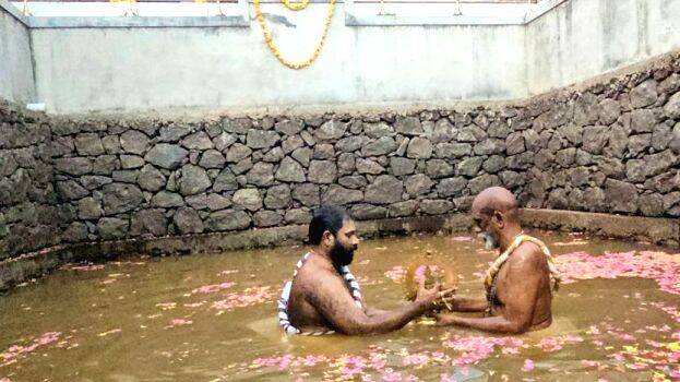 arattu-rajakadu arattu-rajakadu