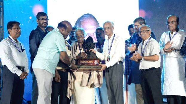 sreekumaran-thampi sreekumaran-thampi