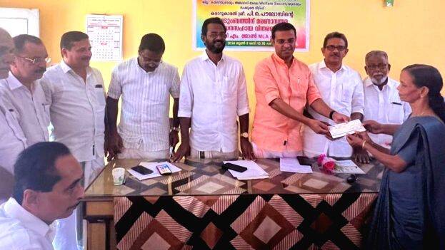 roji-m-john-mla roji-m-john-mla