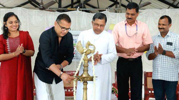 satheesh-varier satheesh-varier