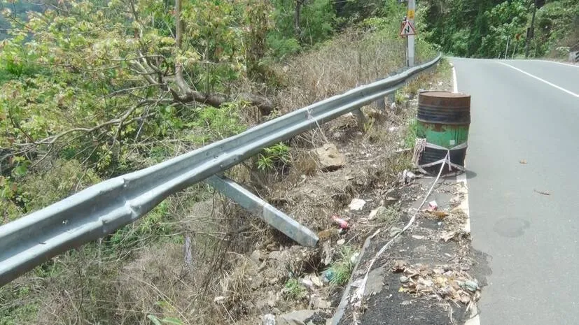 crash-barrier