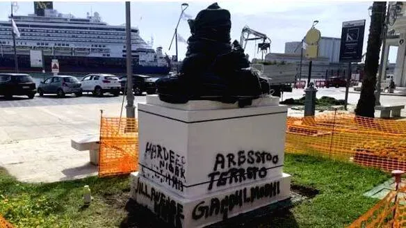 gandhi