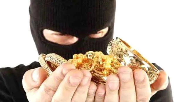 gold-thaft