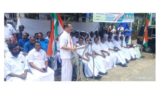 02-oneday-strike 02-oneday-strike