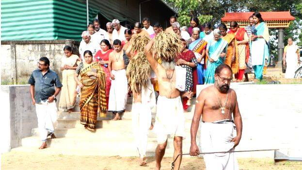 ellam-nira ellam-nira