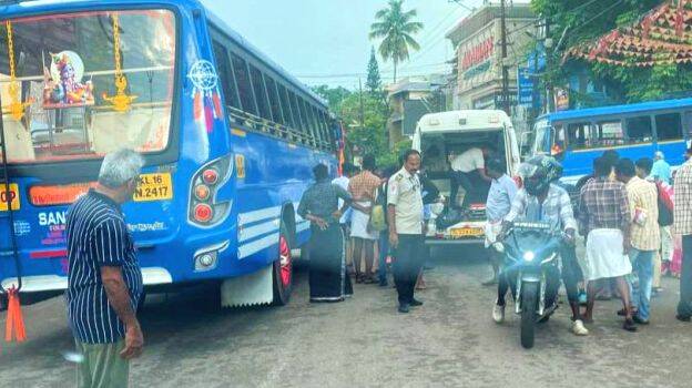 ambulancel-kayattunnu ambulancel-kayattunnu