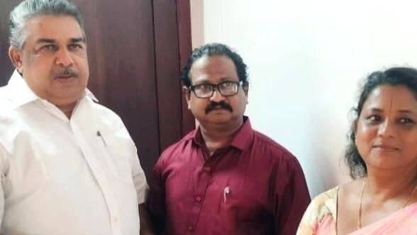 chekk-kaimaarunnu chekk-kaimaarunnu