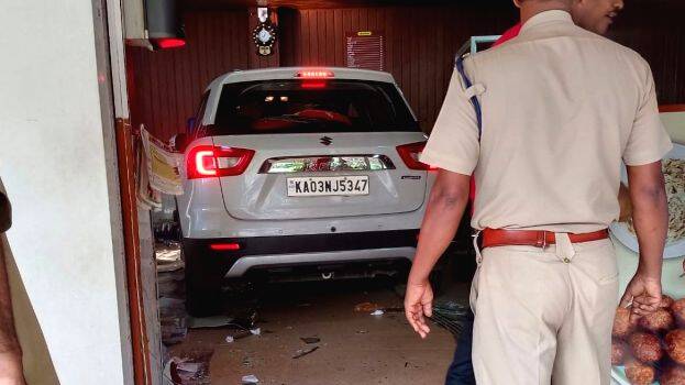 car-accident car-accident